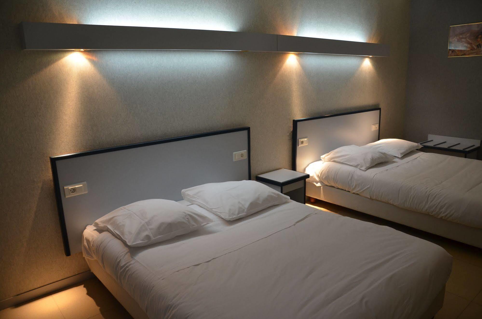 Hotel Du Jura Louhans Ngoại thất bức ảnh